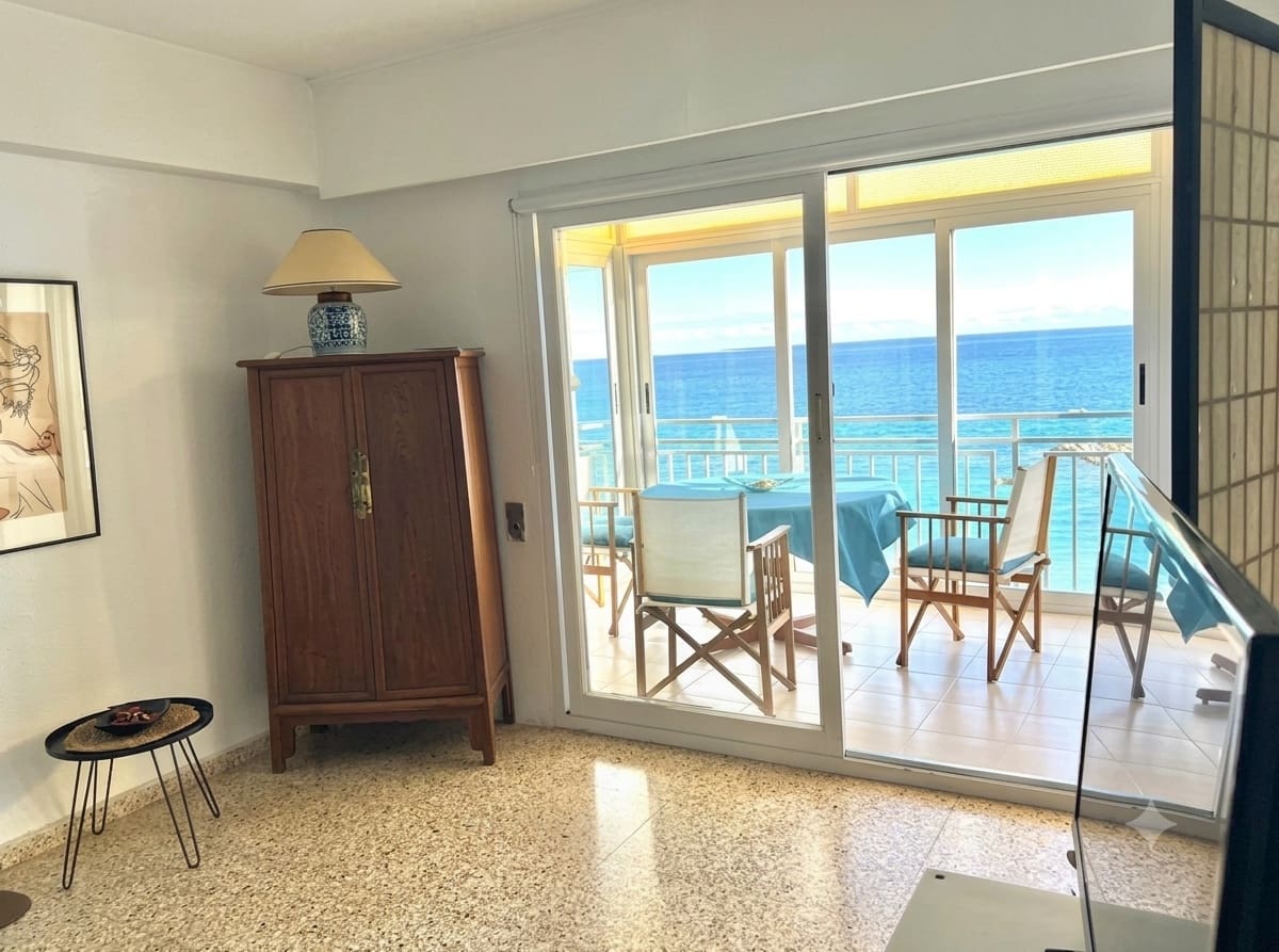 Apartamento de 2 habitaciones en Altea en alquiler - 1.500 € (Ref: 8601285)