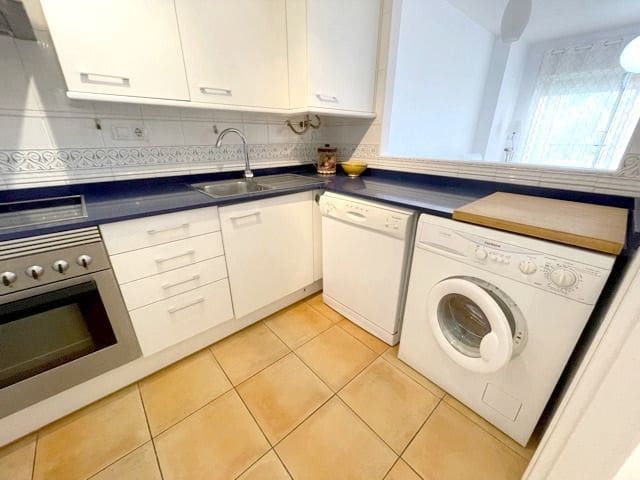 1 sypialnia Apartament do wynajęcia w Altea z basenem garażem - 950 € (Ref: 8601286)