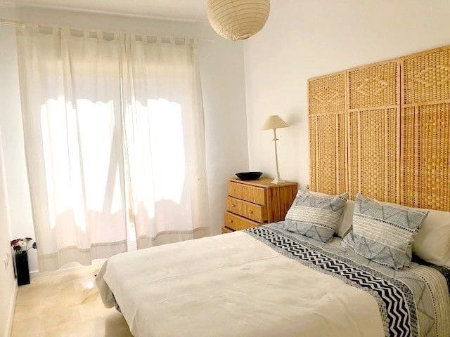 1 sypialnia Apartament do wynajęcia w Altea z basenem garażem - 950 € (Ref: 8601286)