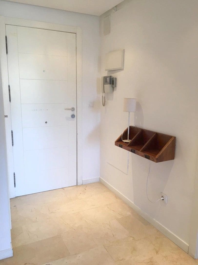 1 sypialnia Apartament do wynajęcia w Altea z basenem garażem - 950 € (Ref: 8601286)