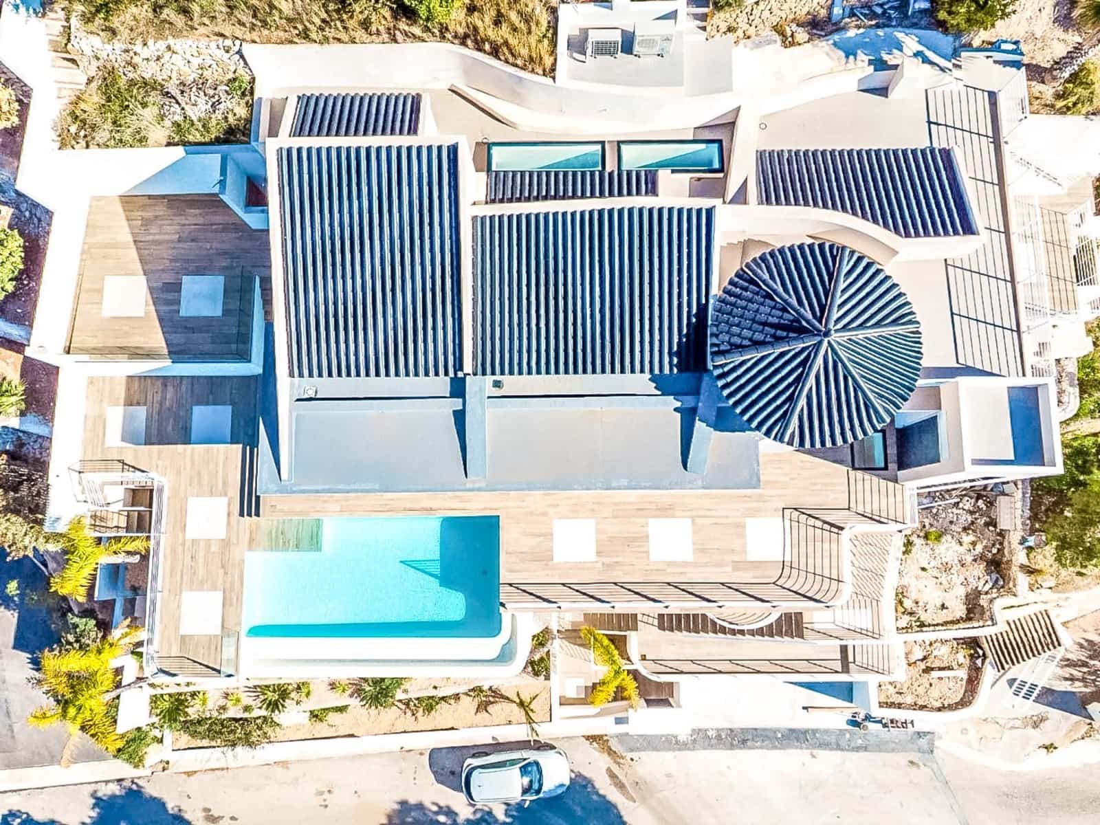 4 bedroom Villa for sale in Altea la Vella with pool garage - € 1,750,000 (Ref: 8608149)