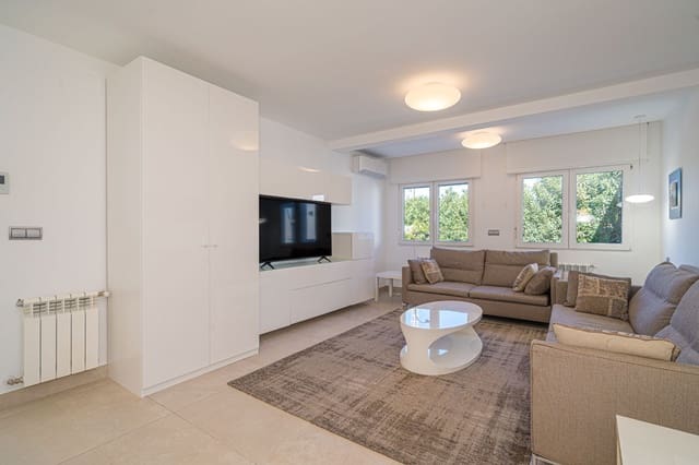 4 bedroom Villa for sale in Albir, Alfaz del Pi / L'Alfàs del Pi with garage - € 975,000 (Ref: 8610319)