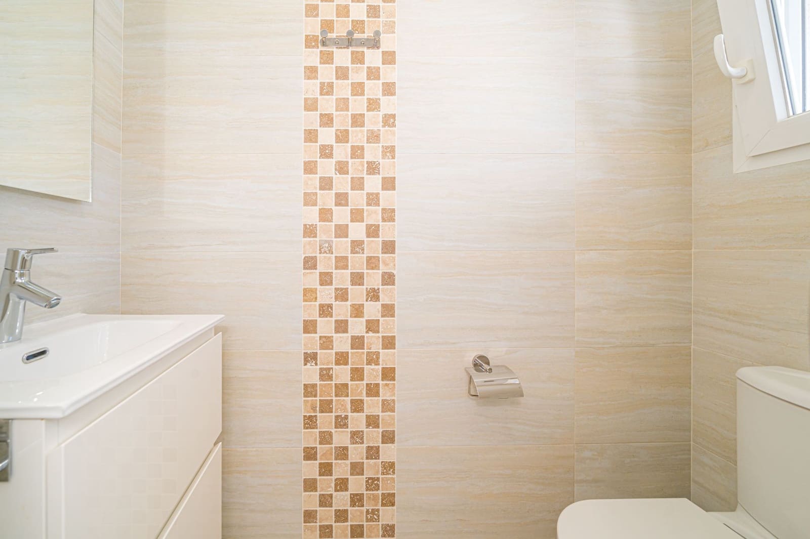 4 bedroom Villa for sale in Albir with garage - € 975,000 (Ref: 8610319)