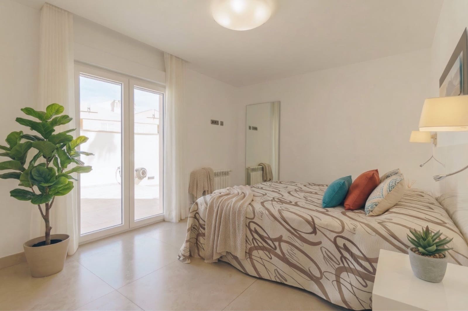 4 bedroom Villa for sale in Albir with garage - € 975,000 (Ref: 8610319)