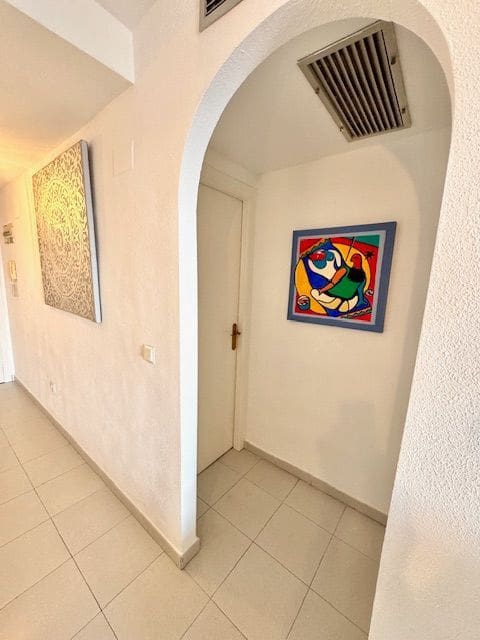 2 quarto Apartamento para arrendar em Altea com piscina garagem - 1 200 € (Ref: 8652066)