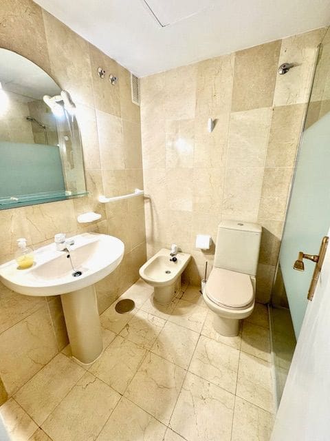 2 quarto Apartamento para arrendar em Altea com piscina garagem - 1 200 € (Ref: 8652066)