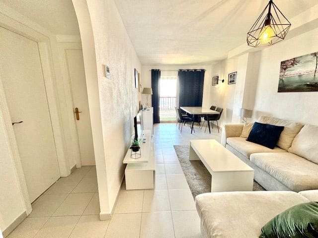 2 sovrum Lägenhet att hyra i Altea med pool garage - 1 200 € (Ref: 8652066)