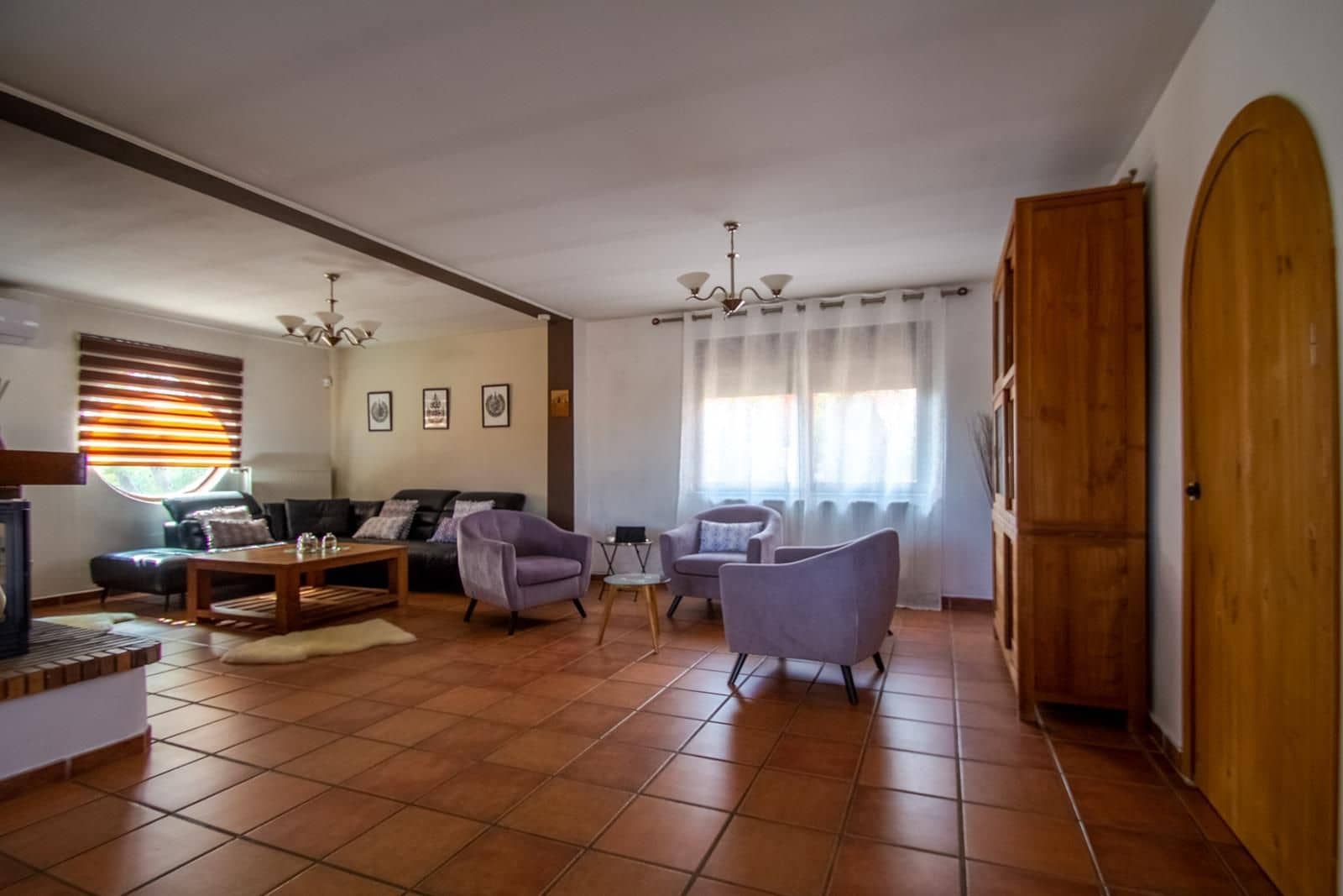 5 soverom Villa til salgs i Montebello med svømmebasseng garasje - € 649 000 (Ref: 8652068)