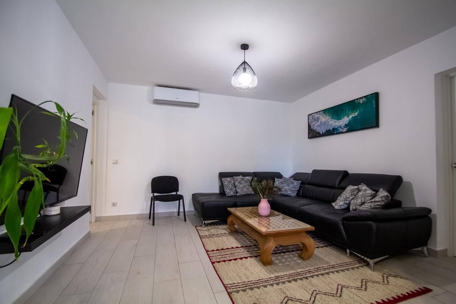 5 soverom Villa til salgs i Montebello med svømmebasseng garasje - € 649 000 (Ref: 8652068)