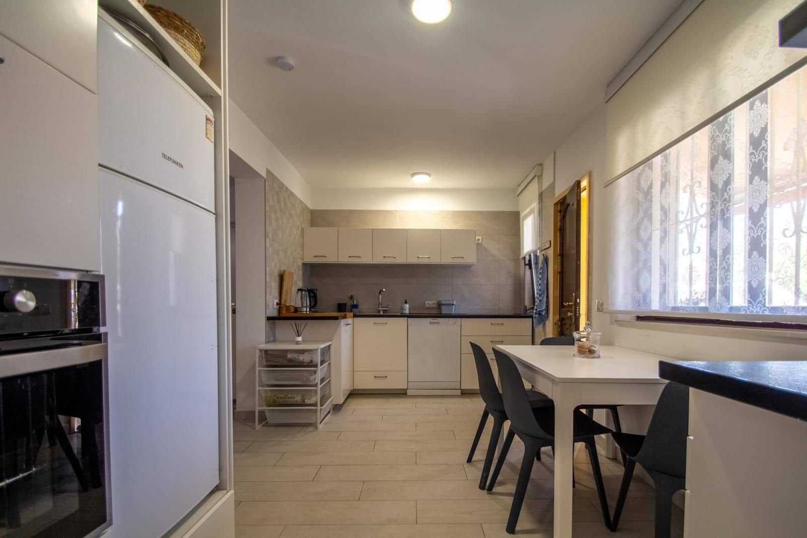 5 soverom Villa til salgs i Montebello med svømmebasseng garasje - € 649 000 (Ref: 8652068)