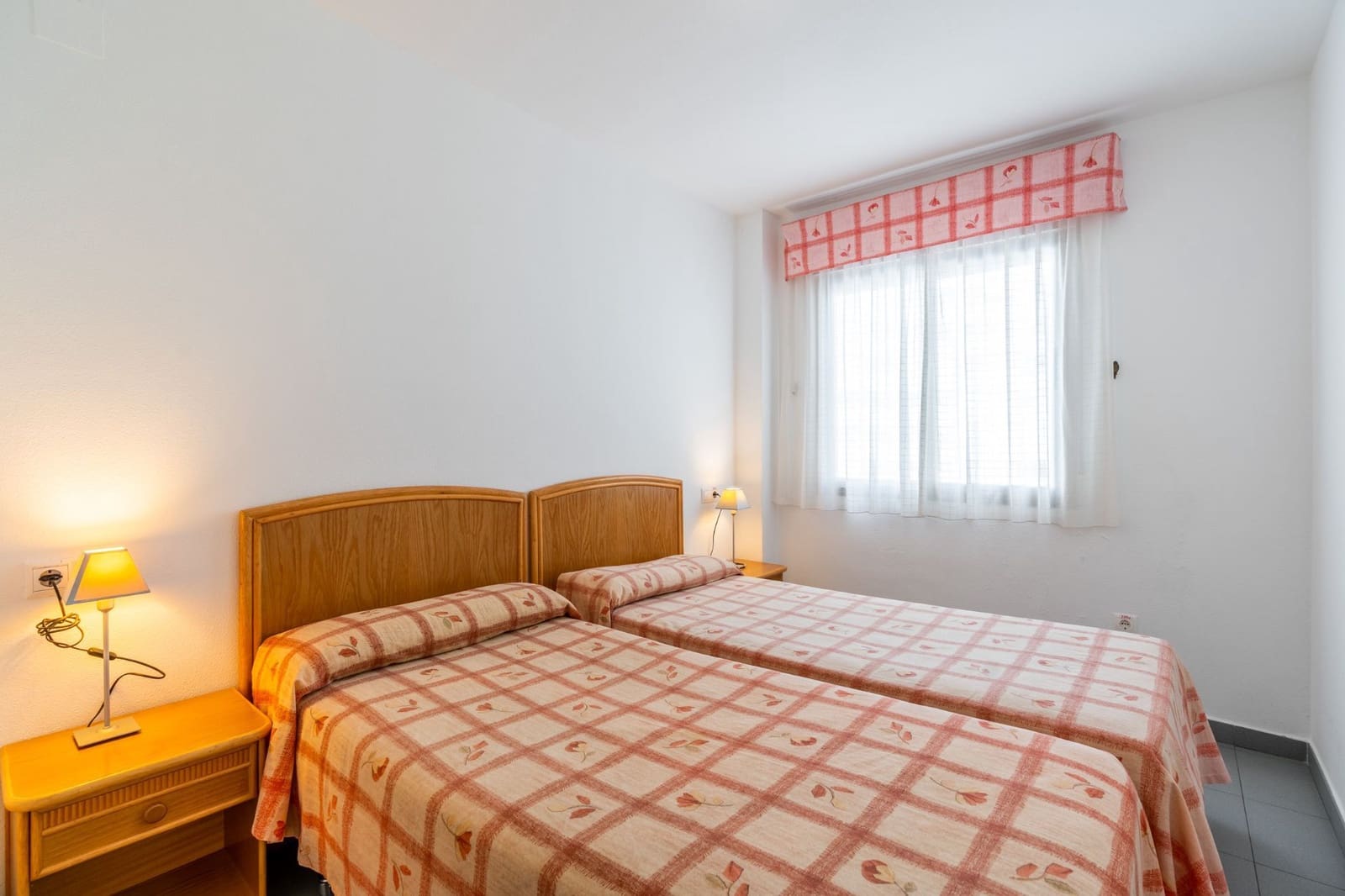 Apartamento de 2 habitaciones en Calpe / Calp en venta con piscina - 354.000 € (Ref: 8659122)