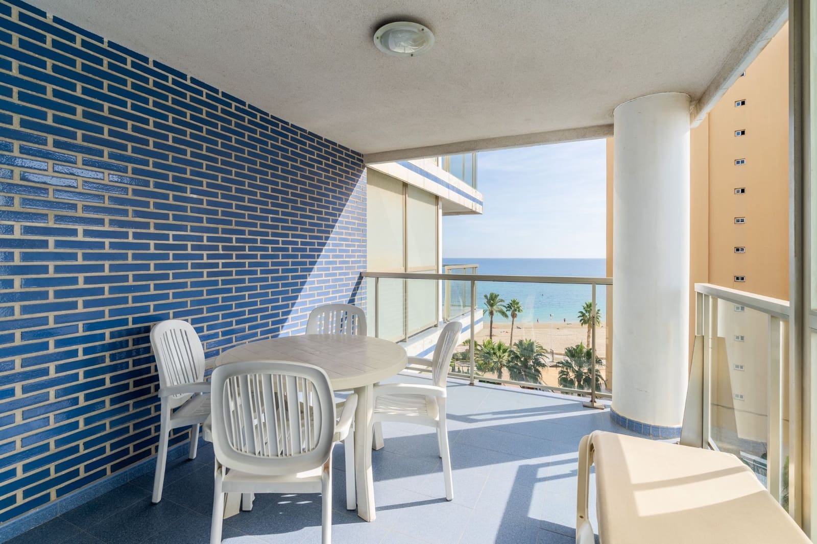 Apartamento de 2 habitaciones en Calpe / Calp en venta con piscina - 354.000 € (Ref: 8659122)