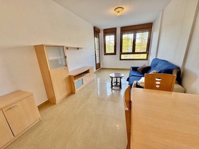 2 bedroom Apartment for rent in Altea with pool garage - € 950 (Ref: 8679474)