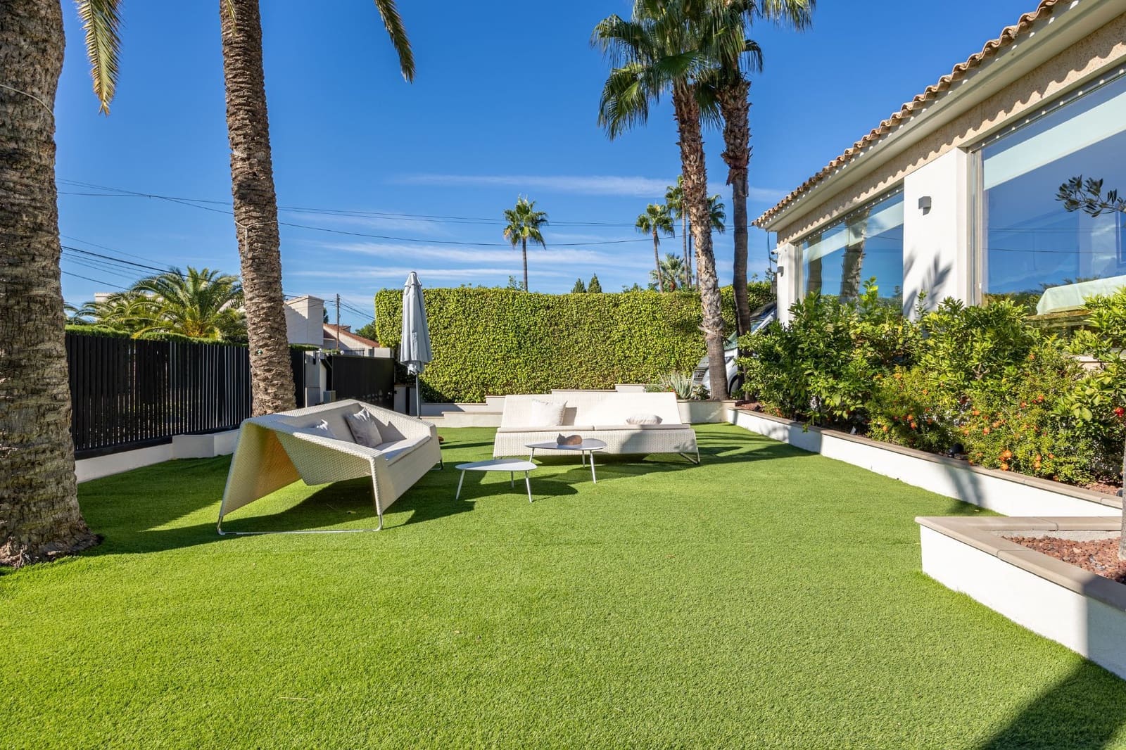 6 makuuhuone Huvila myytävänä paikassa Benidorm mukana uima-altaan 
autotalli - 1 440 000 € (Ref: 8699532)