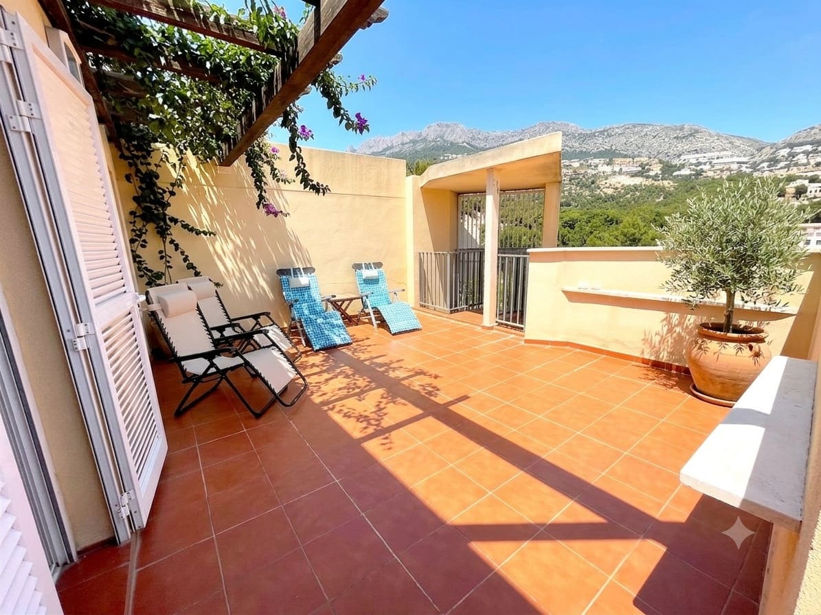 3 bedroom Apartment for rent in Altea with pool garage - € 1,600 (Ref: 8715278)