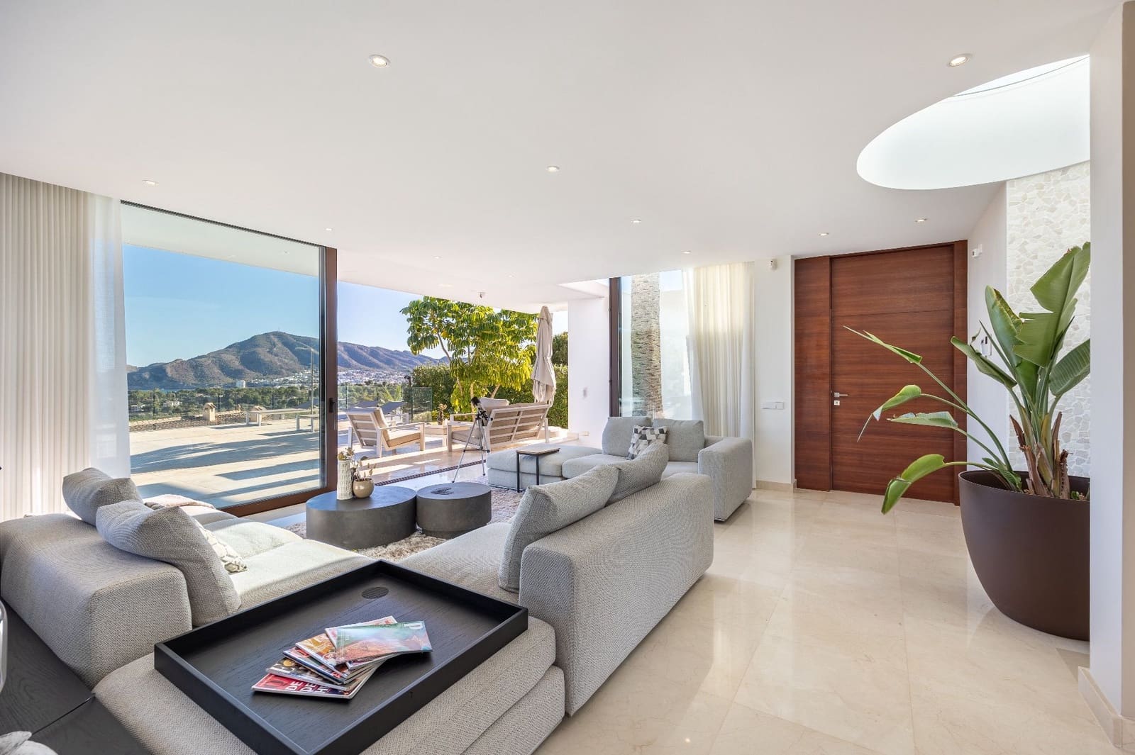 5 Zimmer Villa zu verkaufen in Altea mit Pool Garage - 2.250.000 € (Ref: 8752106)