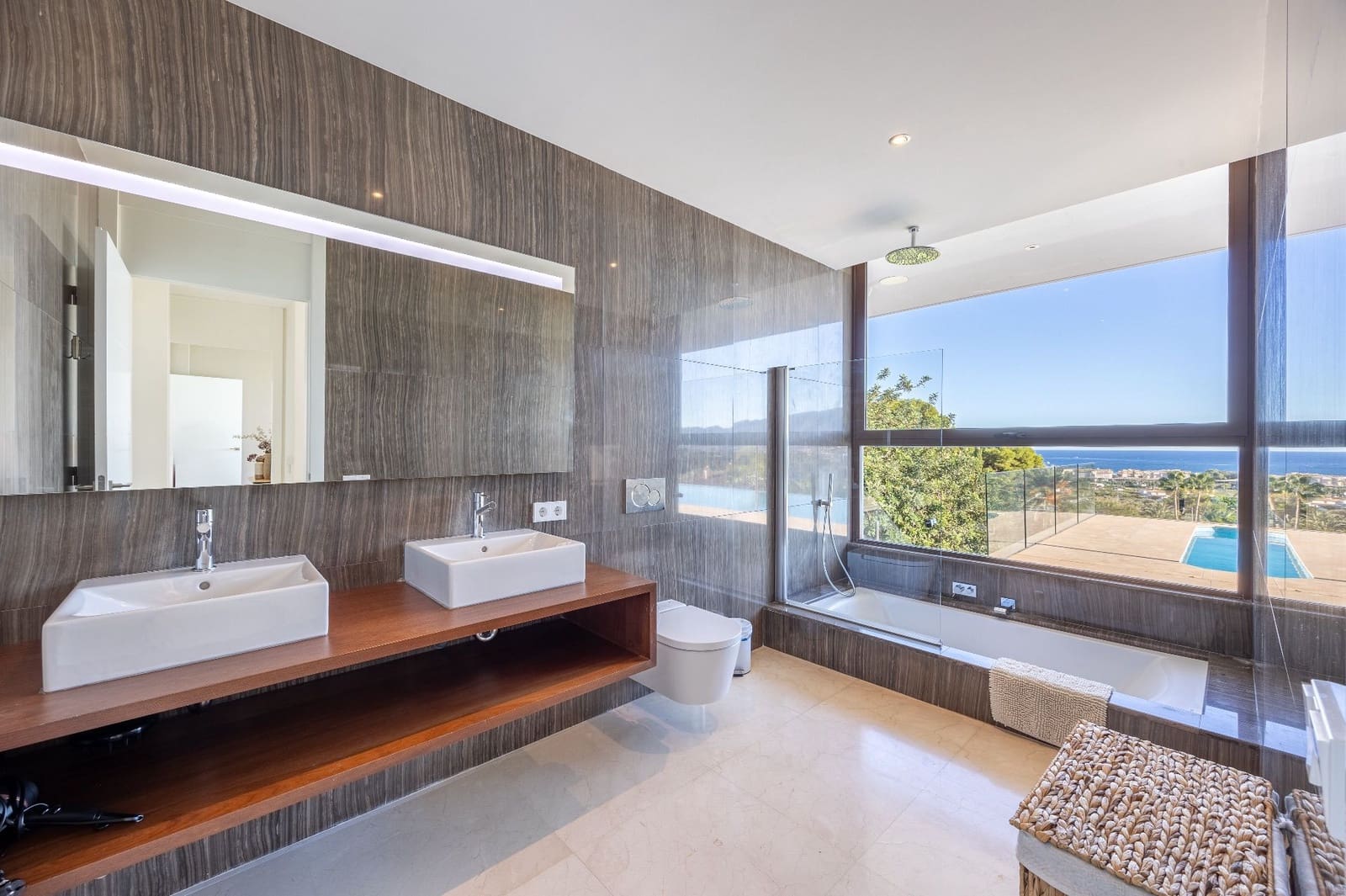 5 Zimmer Villa zu verkaufen in Altea mit Pool Garage - 2.250.000 € (Ref: 8752106)