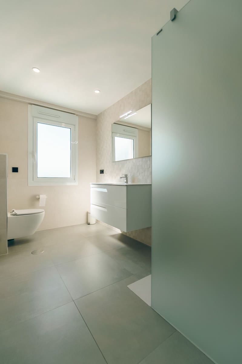 Chalet de 4 habitaciones en Alfaz del Pi / L'Alfàs del Pi en venta con piscina garaje - 1.195.000 € (Ref: 8792203)