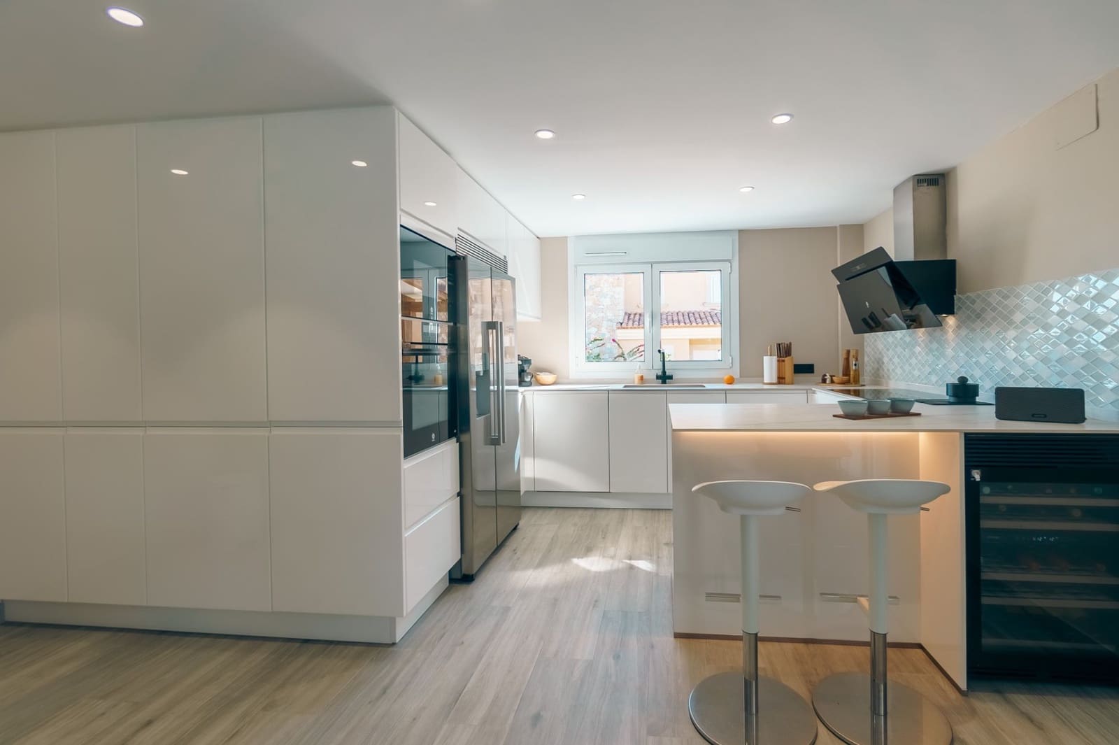 Chalet de 4 habitaciones en Alfaz del Pi / L'Alfàs del Pi en venta con piscina garaje - 1.195.000 € (Ref: 8792203)