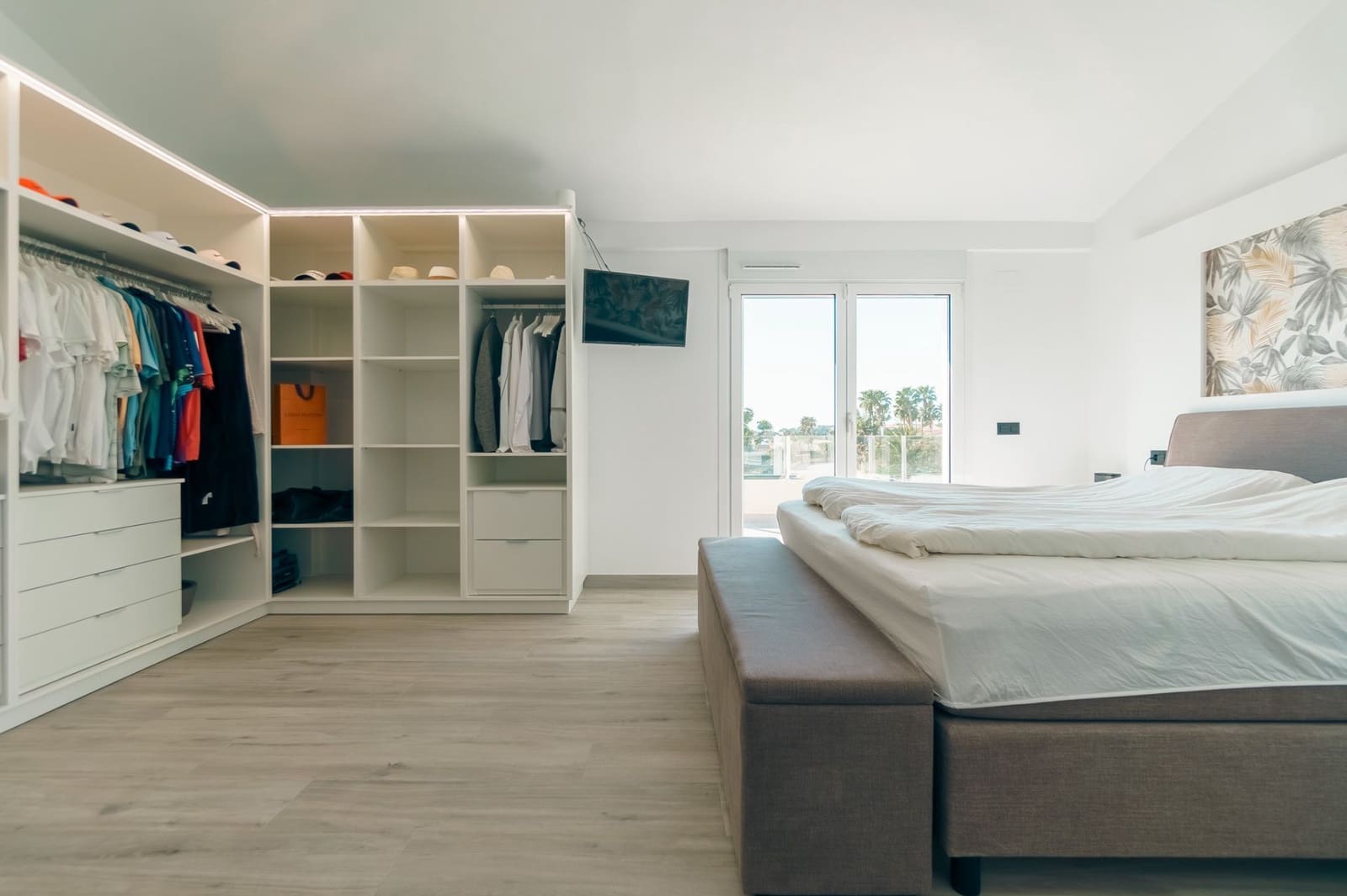 Chalet de 4 habitaciones en Alfaz del Pi / L'Alfàs del Pi en venta con piscina garaje - 1.195.000 € (Ref: 8792203)