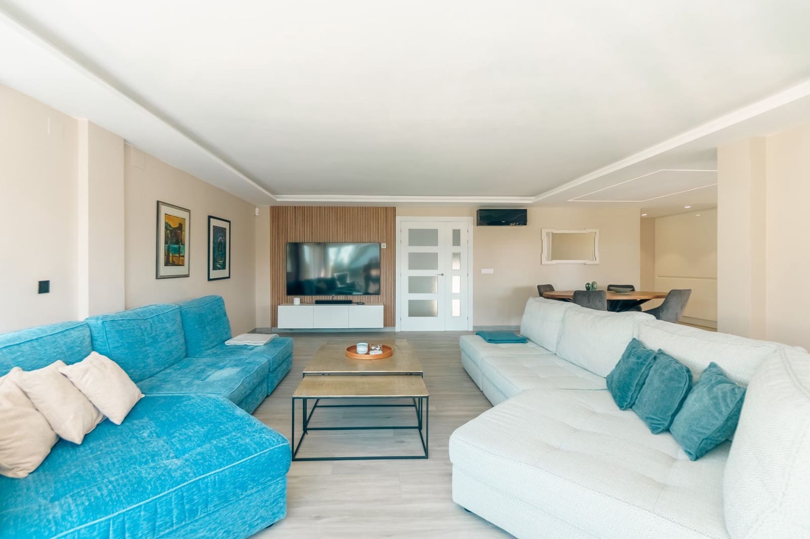 Chalet de 4 habitaciones en Alfaz del Pi / L'Alfàs del Pi en venta con piscina garaje - 1.195.000 € (Ref: 8792203)