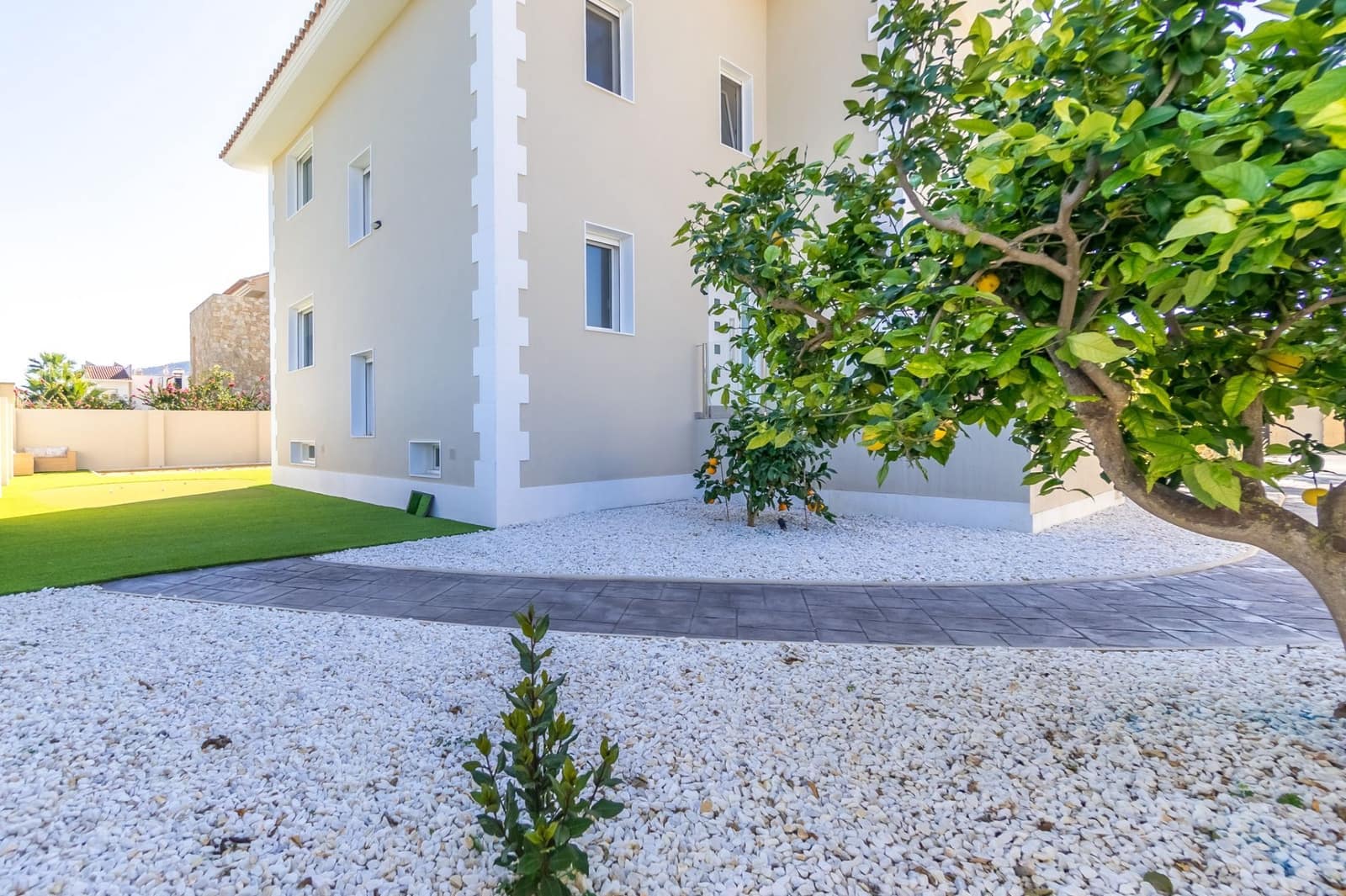 Chalet de 4 habitaciones en Alfaz del Pi / L'Alfàs del Pi en venta con piscina garaje - 1.195.000 € (Ref: 8792203)