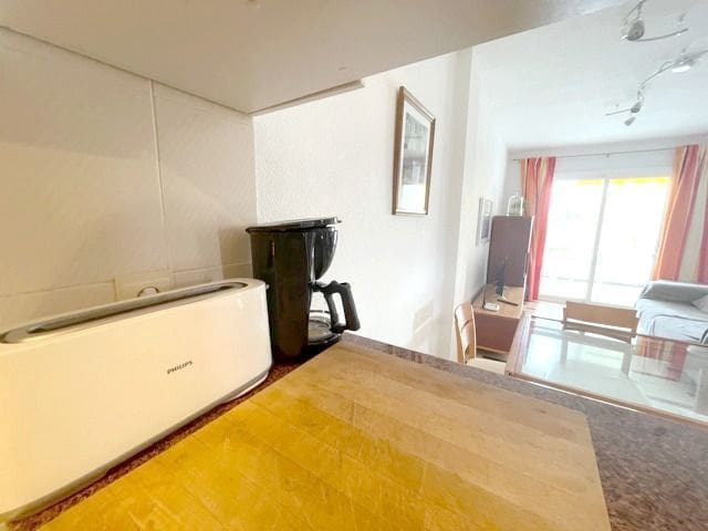 2 soveværelse Lejlighed til leje i Altea med swimmingpool garage - € 900 (Ref: 8809212)