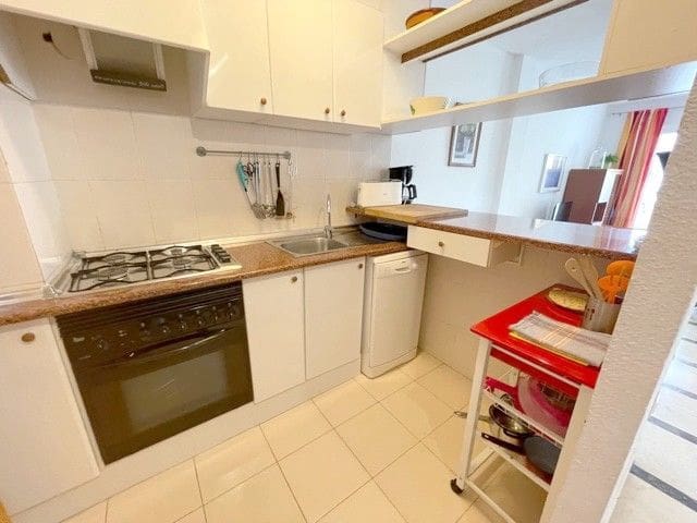 2 soveværelse Lejlighed til leje i Altea med swimmingpool garage - € 900 (Ref: 8809212)