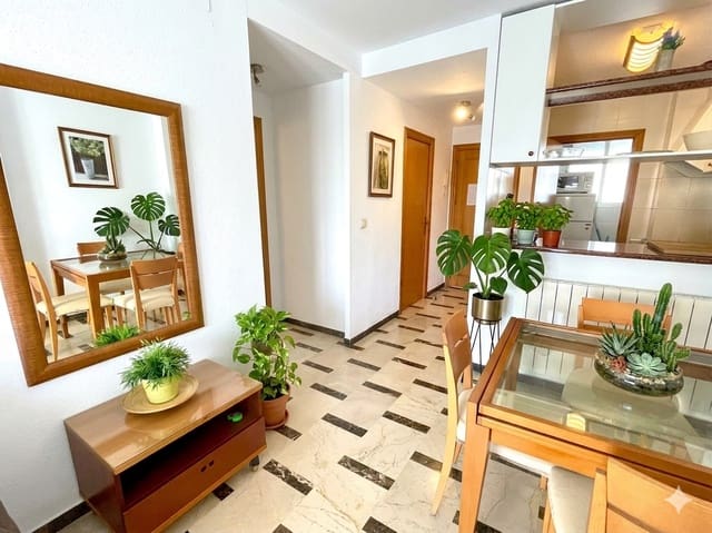2 Zimmer Apartment zu vermieten in Altea mit Pool Garage - 900 € (Ref: 8809212)