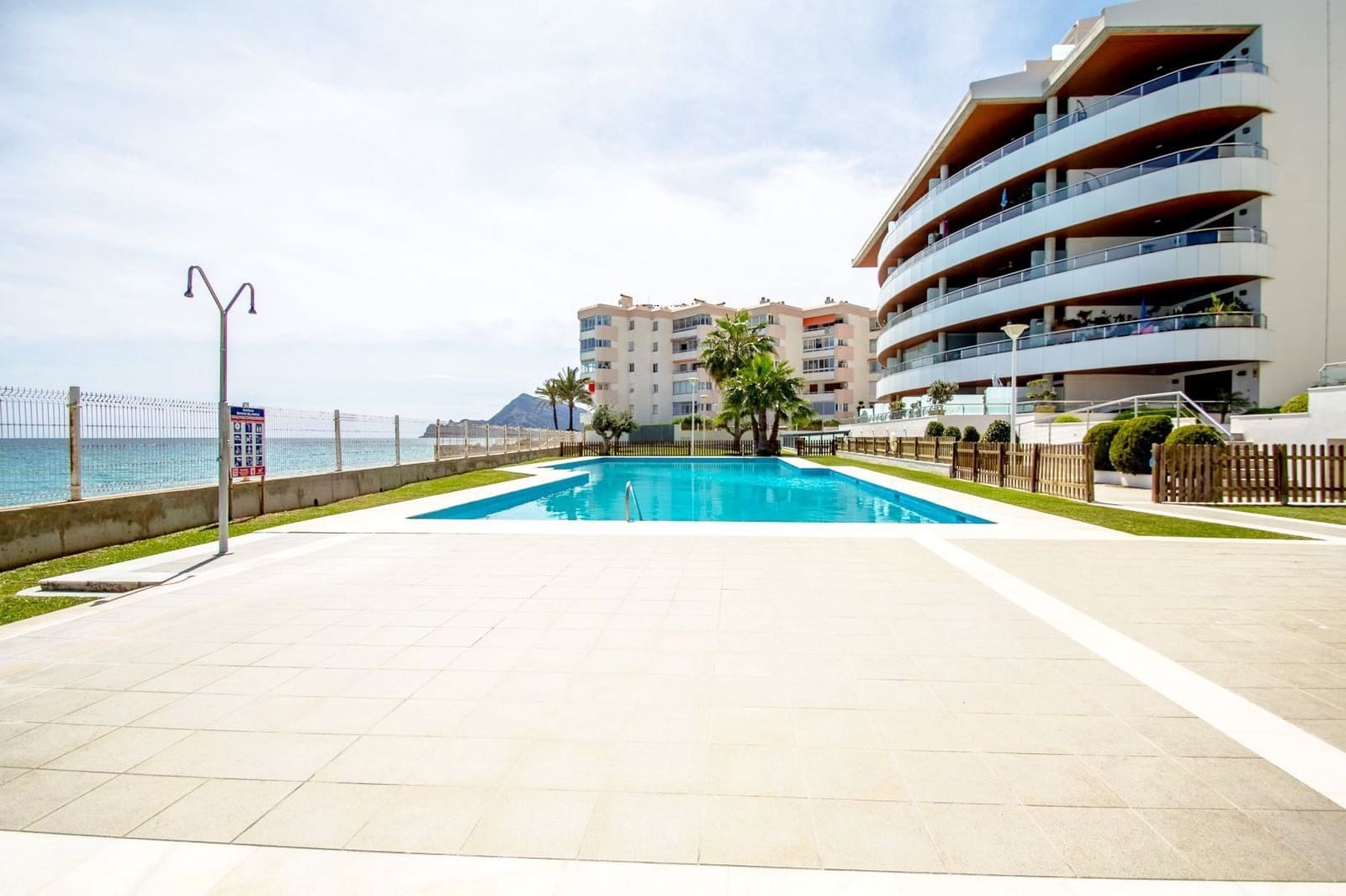 3 sypialnia Apartament do wynajęcia w Altea z basenem garażem - 1 700 € (Ref: 8829278)