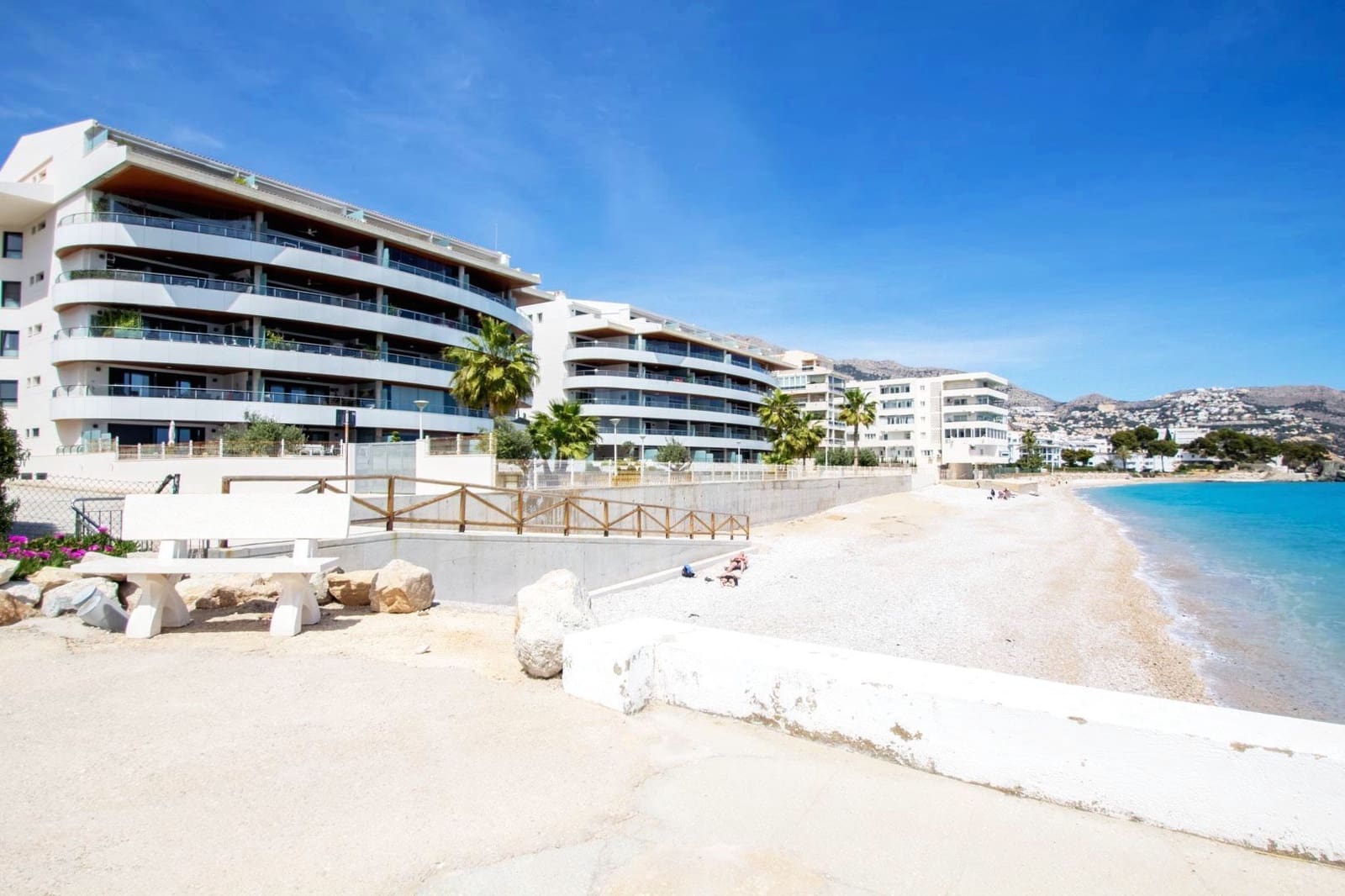 3 sypialnia Apartament do wynajęcia w Altea z basenem garażem - 1 700 € (Ref: 8829278)