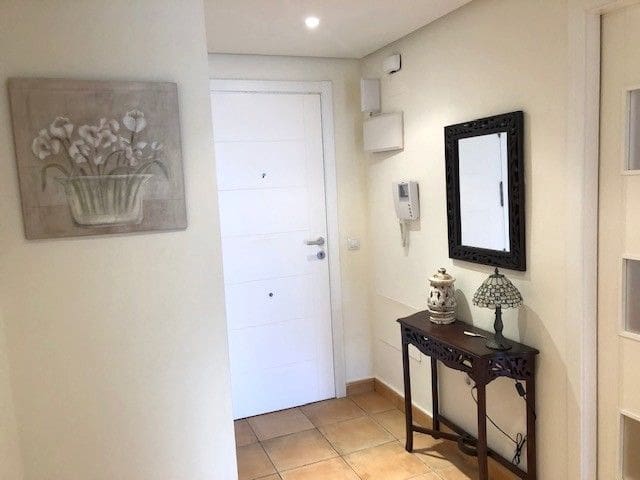 1 bedroom Apartment for rent in Altea with pool garage - € 1,000 (Ref: 8840658)