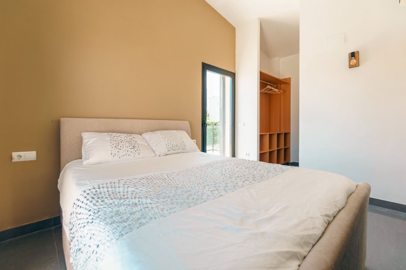 3 bedroom Villa for sale in Polop with pool - € 439,000 (Ref: 8894535)