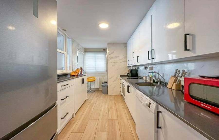 3 soveværelse Lejlighed til salg i Altea med swimmingpool garage - € 399.000 (Ref: 8899751)