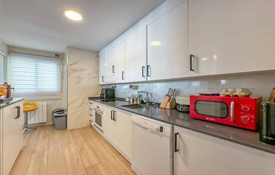 3 soveværelse Lejlighed til salg i Altea med swimmingpool garage - € 399.000 (Ref: 8899751)