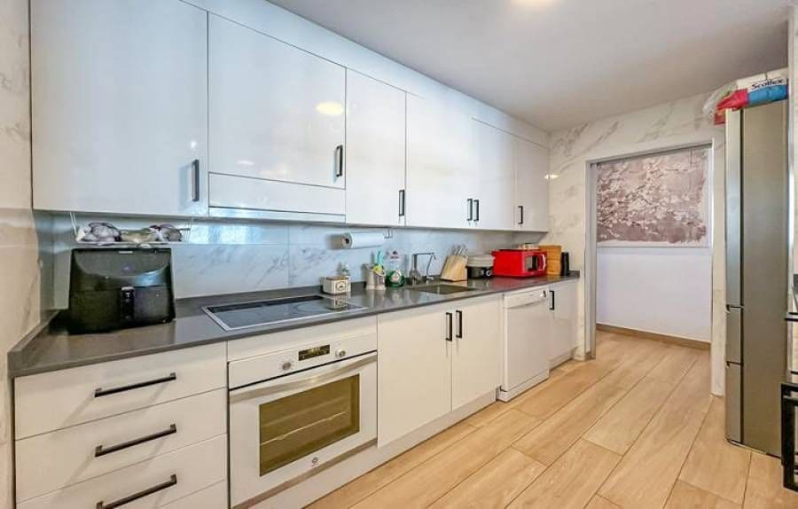 3 soveværelse Lejlighed til salg i Altea med swimmingpool garage - € 399.000 (Ref: 8899751)