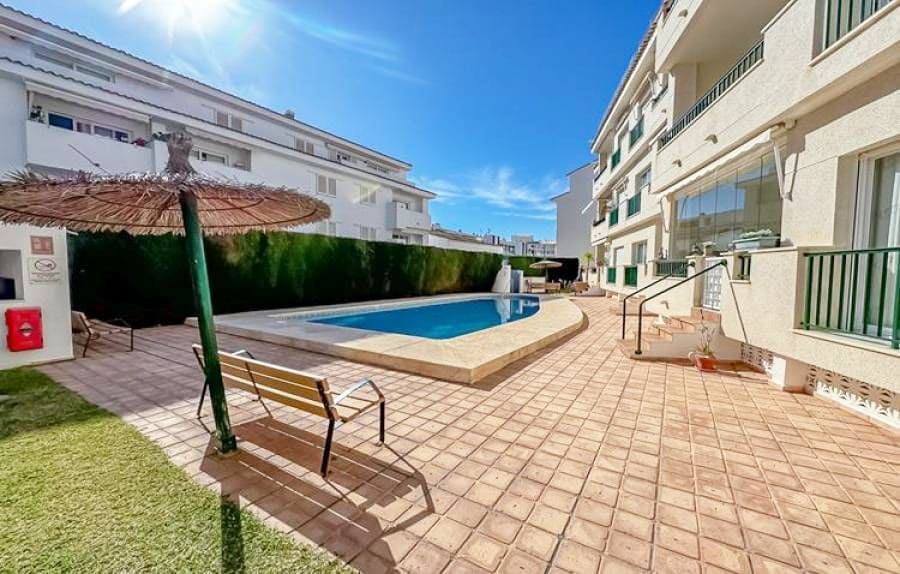 3 soveværelse Lejlighed til salg i Altea med swimmingpool garage - € 399.000 (Ref: 8899751)