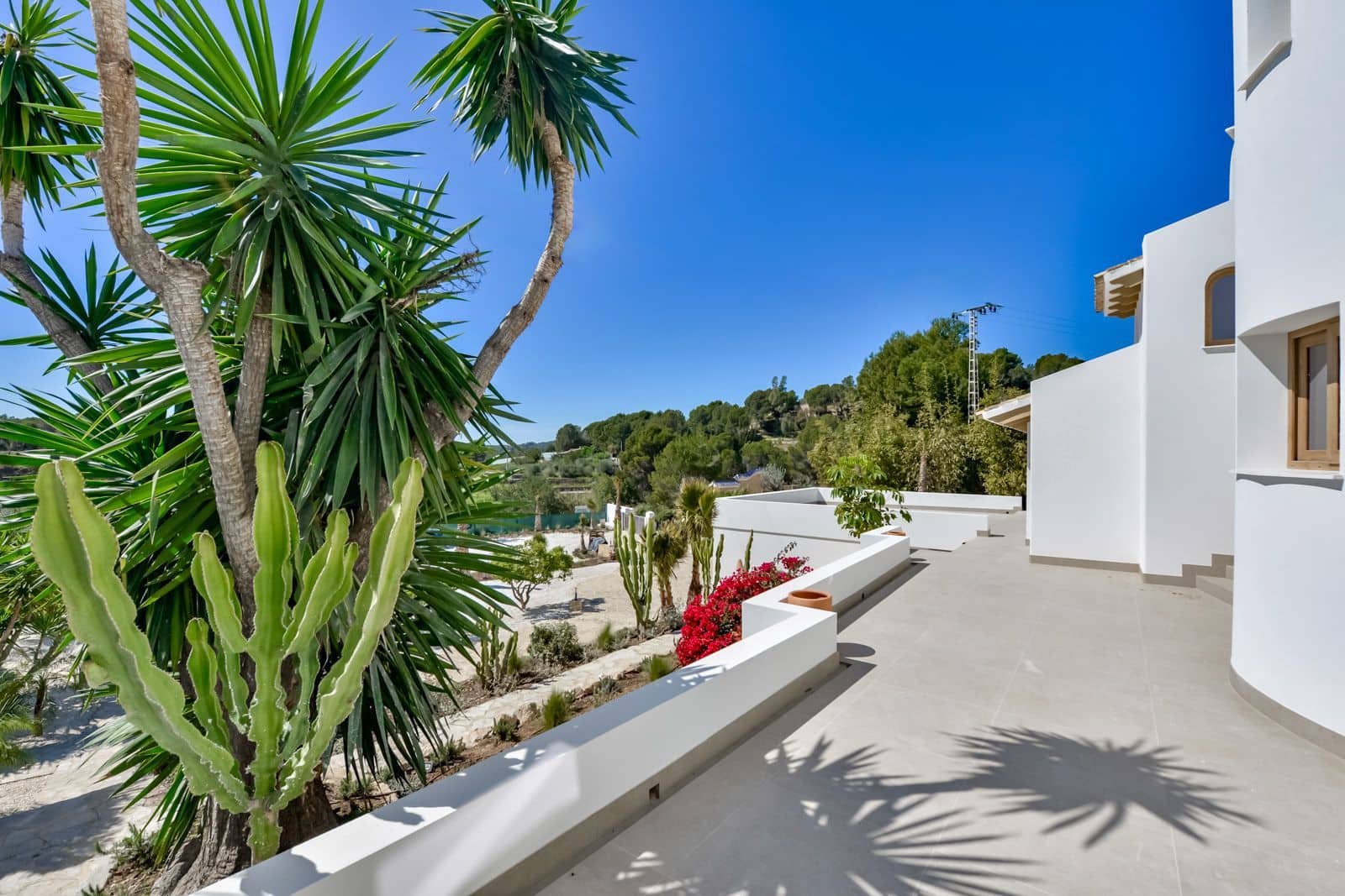 5 bedroom Villa for sale in Altea la Vella with pool garage - € 1,650,000 (Ref: 8917594)