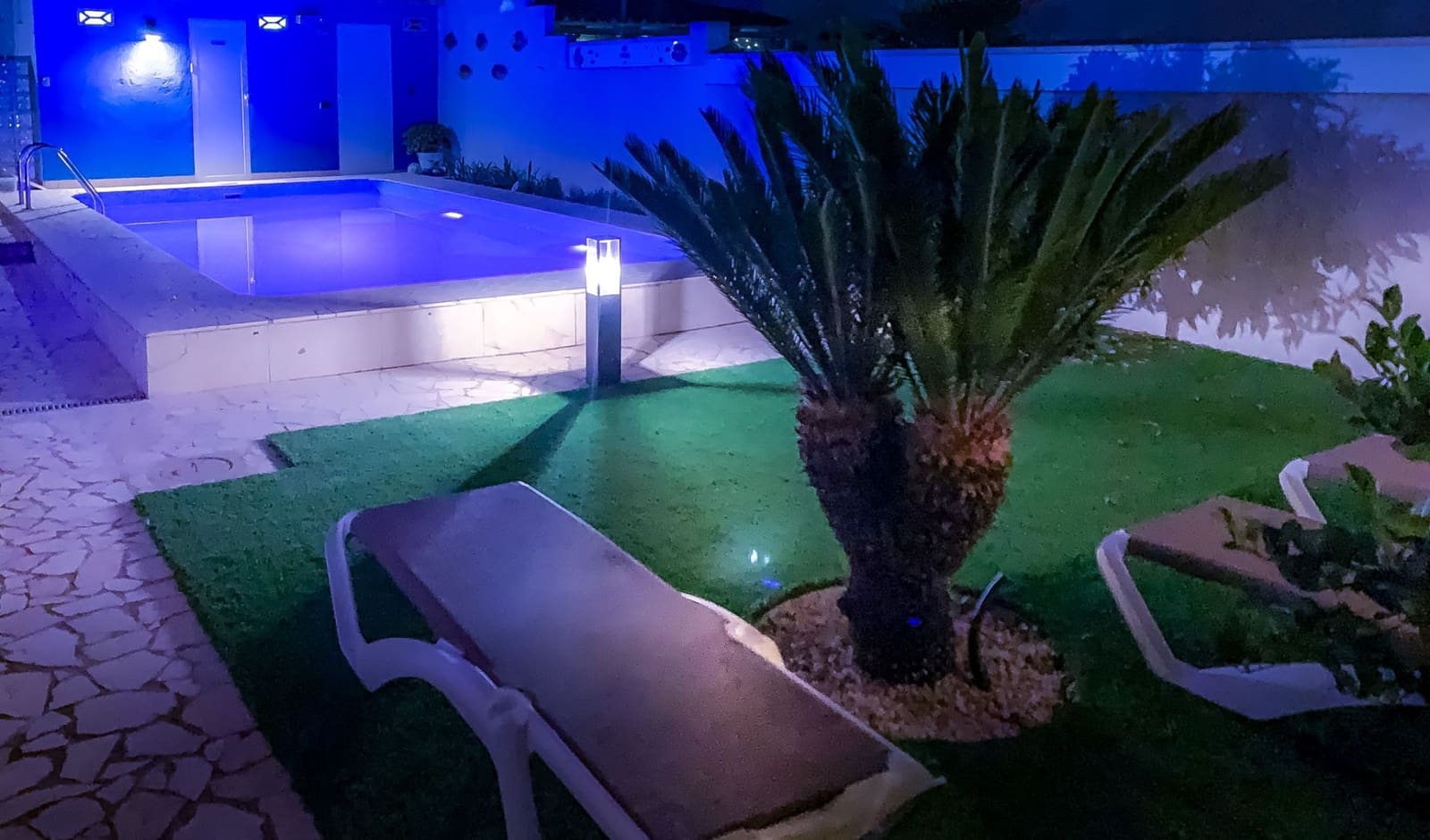 4 Zimmer Villa zu verkaufen in Albir mit Pool Garage - 580.000 € (Ref: 8945917)
