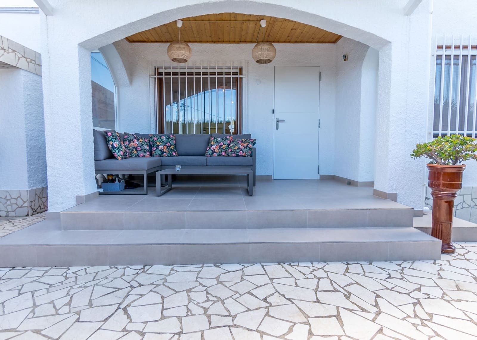 4 Zimmer Villa zu verkaufen in Albir mit Pool Garage - 580.000 € (Ref: 8945917)