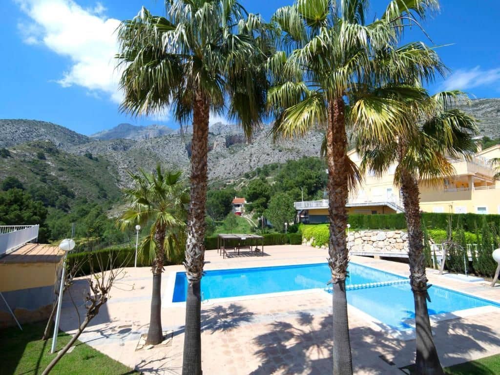 2 bedroom Semi-detached Villa for rent in Altea la Vella with pool garage - € 1,200 (Ref: 9000791)