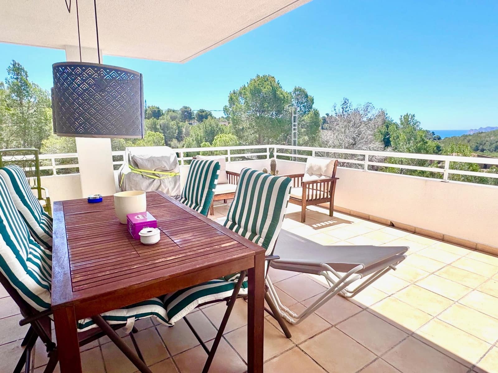 2 bedroom Semi-detached Villa for rent in Altea la Vella with pool garage - € 1,200 (Ref: 9000791)