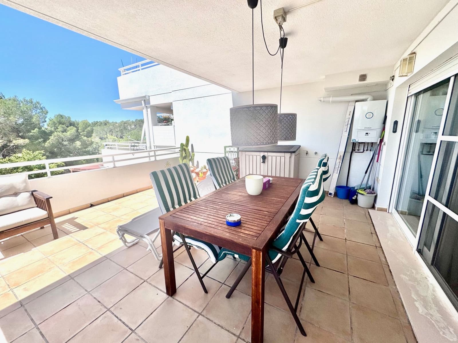 2 bedroom Semi-detached Villa for rent in Altea la Vella with pool garage - € 1,200 (Ref: 9000791)