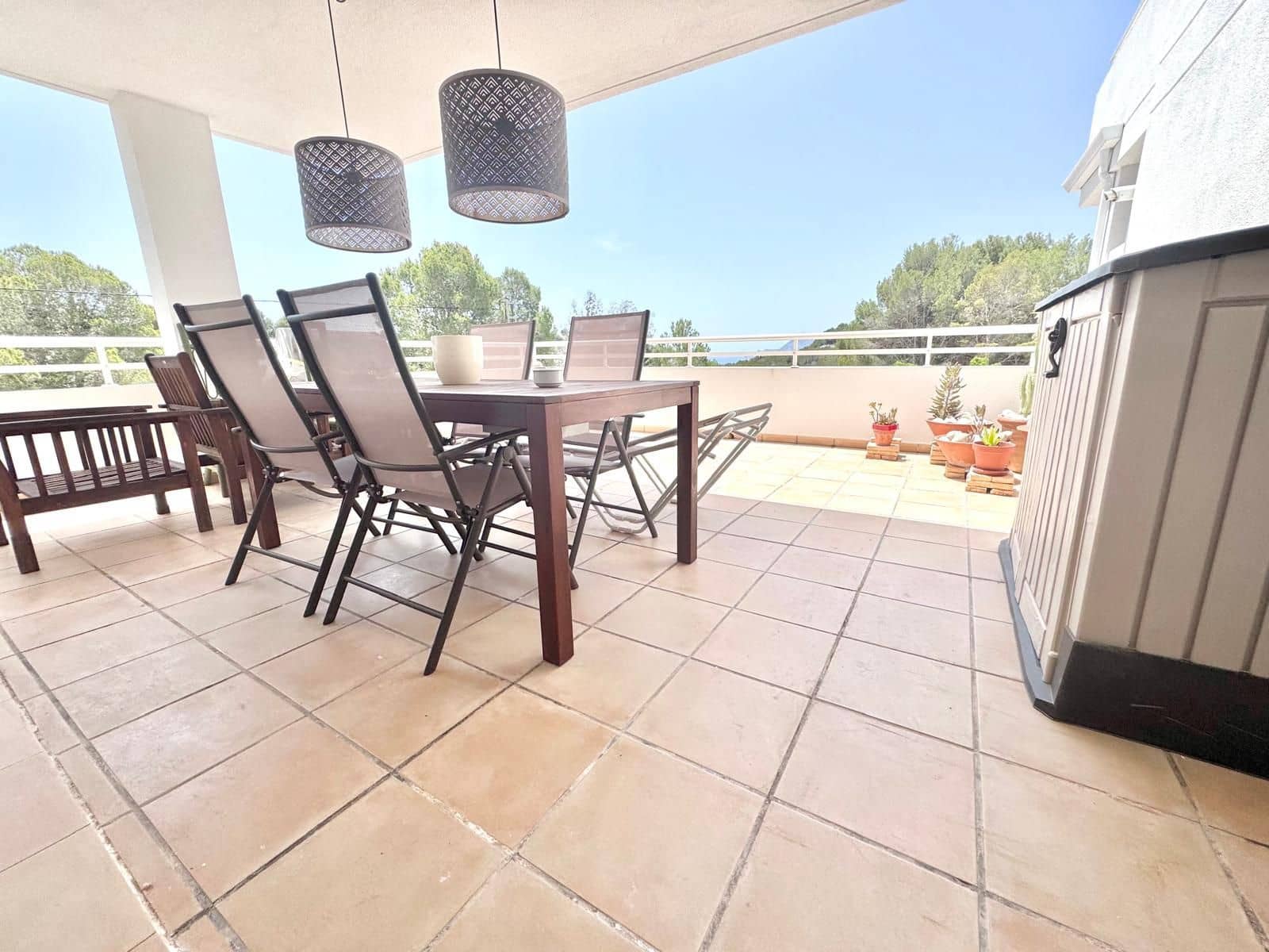 2 bedroom Semi-detached Villa for rent in Altea la Vella with pool garage - € 1,200 (Ref: 9000791)