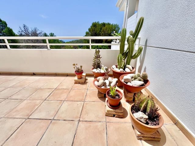2 bedroom Semi-detached Villa for rent in Altea la Vella, Altea with pool garage - € 1,200 (Ref: 9000791)