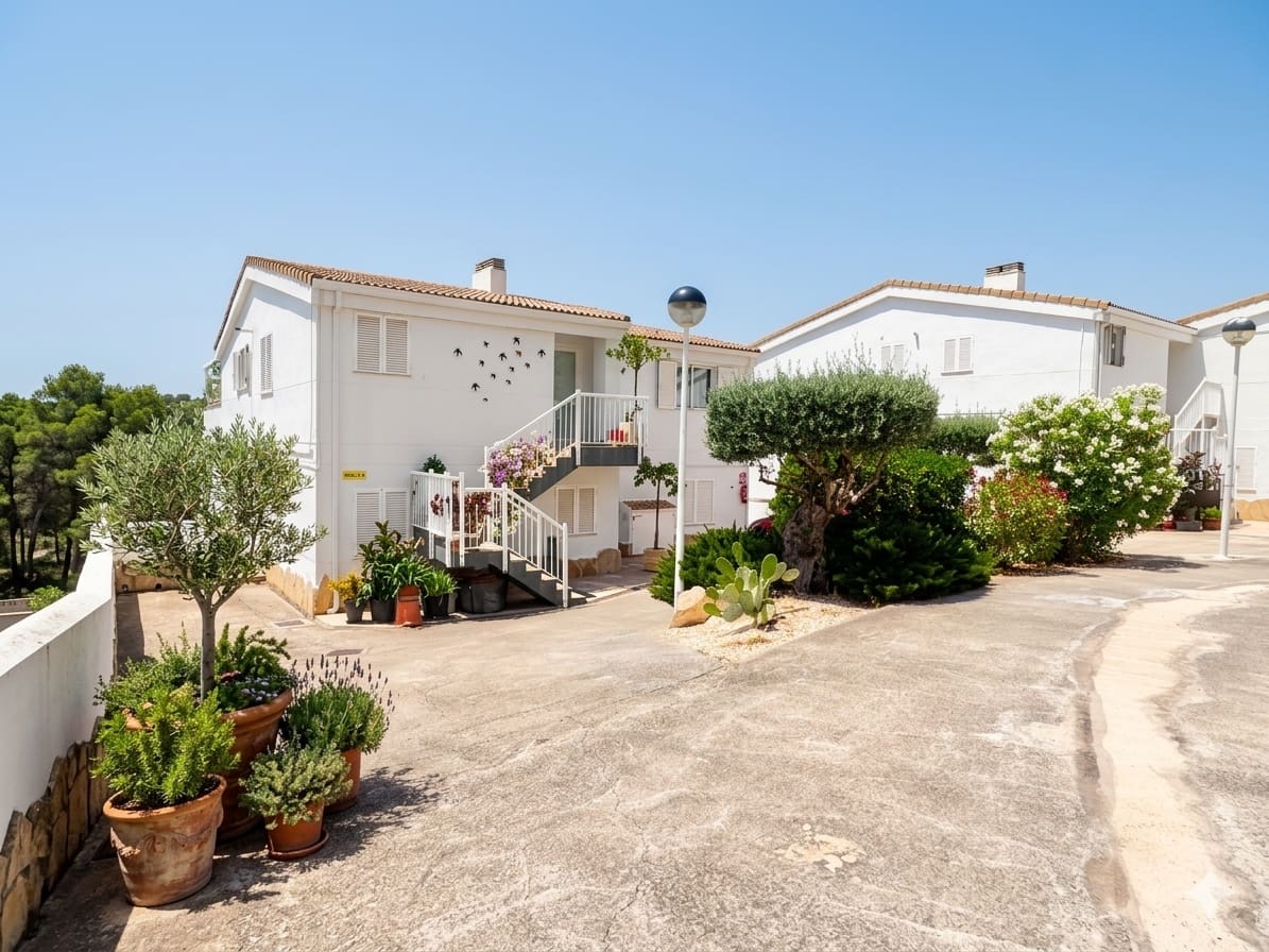 2 soveværelse Semi-Rækkehus til leje i Altea la Vella med swimmingpool garage - € 1.200 (Ref: 9000791)