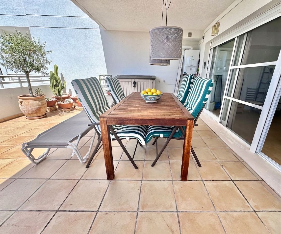 2 bedroom Semi-detached Villa for rent in Altea la Vella with pool garage - € 1,200 (Ref: 9000791)