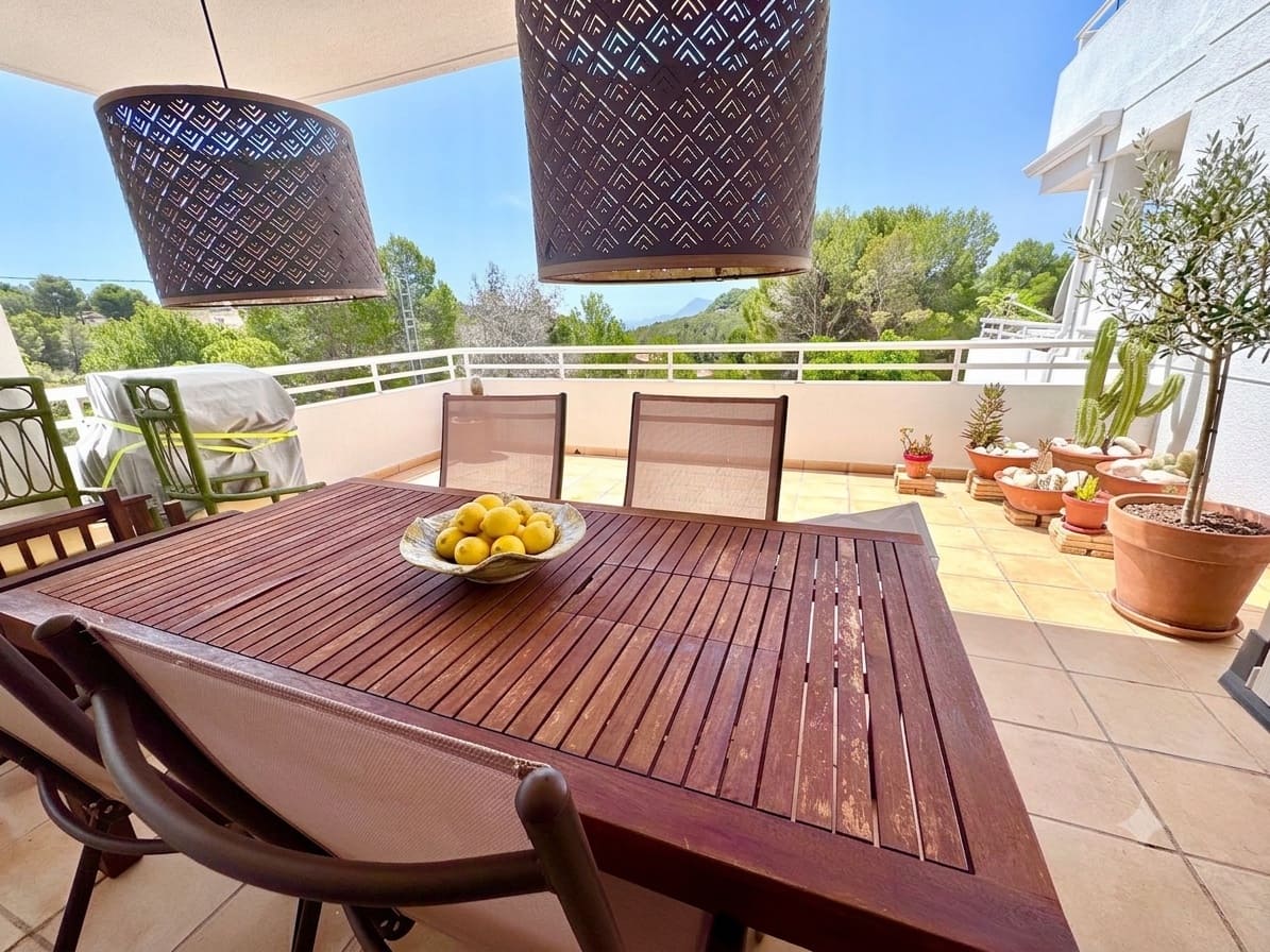 2 bedroom Semi-detached Villa for rent in Altea la Vella with pool garage - € 1,200 (Ref: 9000791)