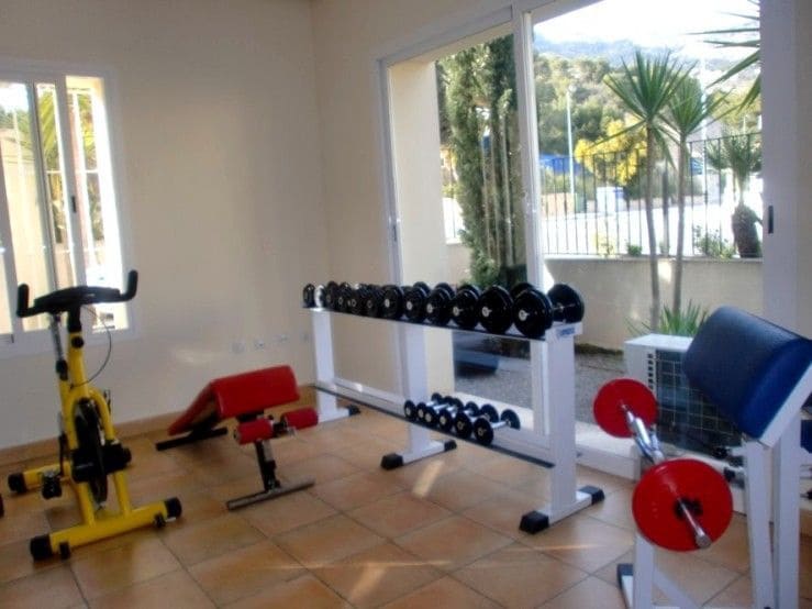 1 sypialnia Apartament do wynajęcia w Altea z basenem garażem - 875 € (Ref: 9022928)