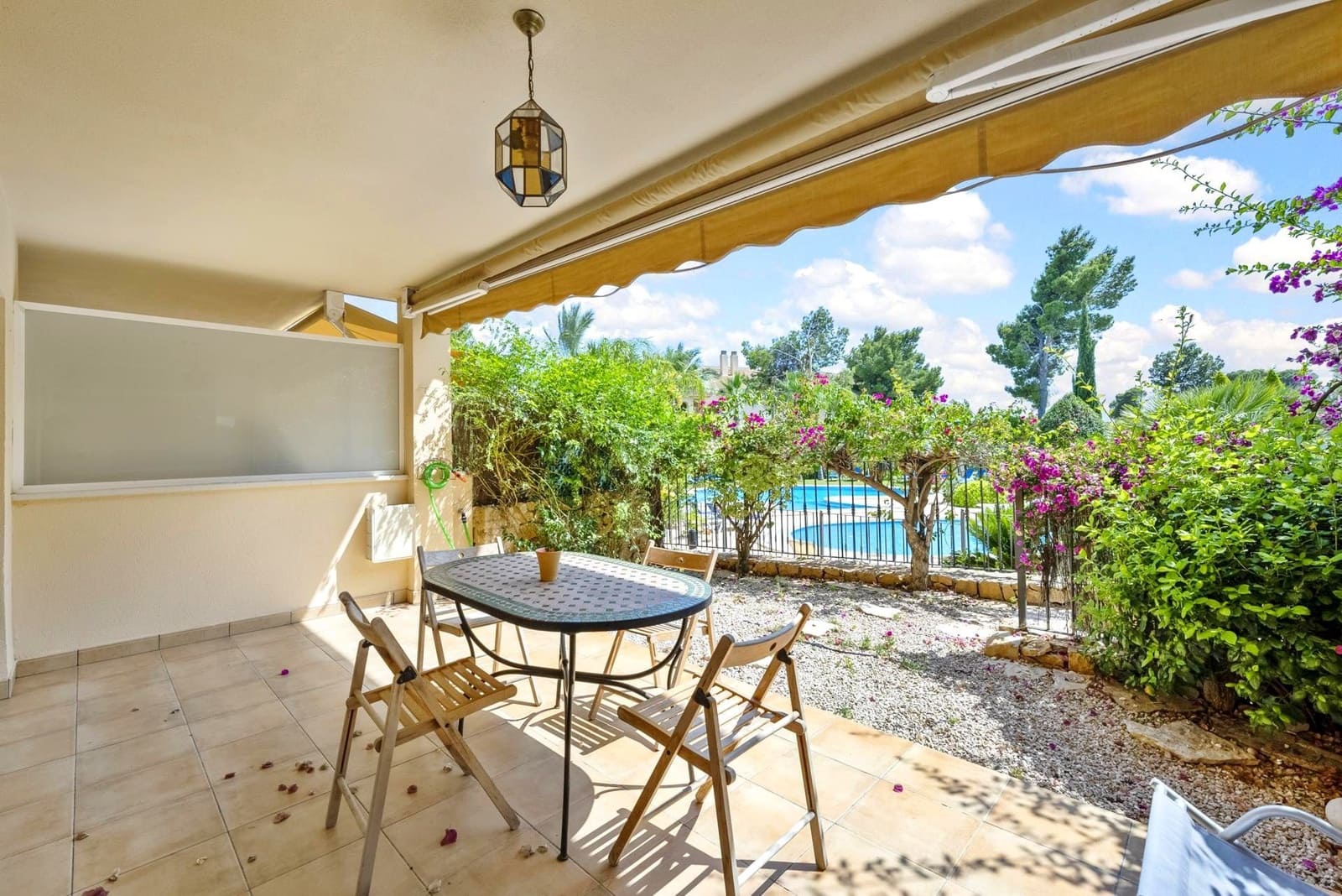 1 sypialnia Apartament do wynajęcia w Altea z basenem garażem - 875 € (Ref: 9022928)